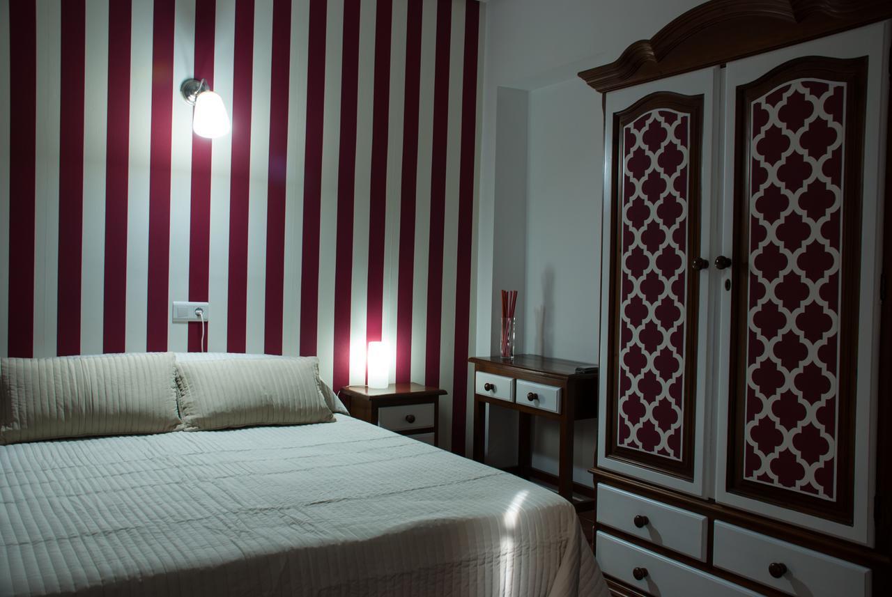 Hostal- Restaurante Estacion Via Verde 奥维拉 外观 照片