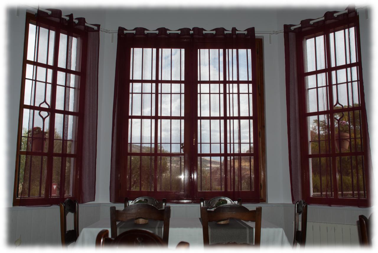Hostal- Restaurante Estacion Via Verde 奥维拉 外观 照片